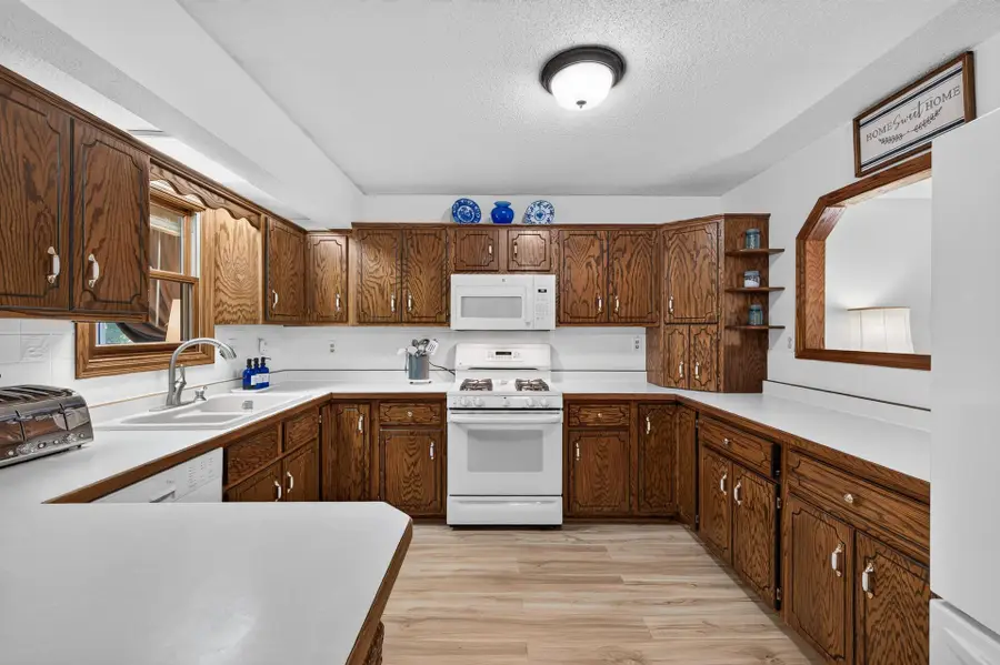 7381 Leonard Avenue, Circle Pines, MN 55014 - #3