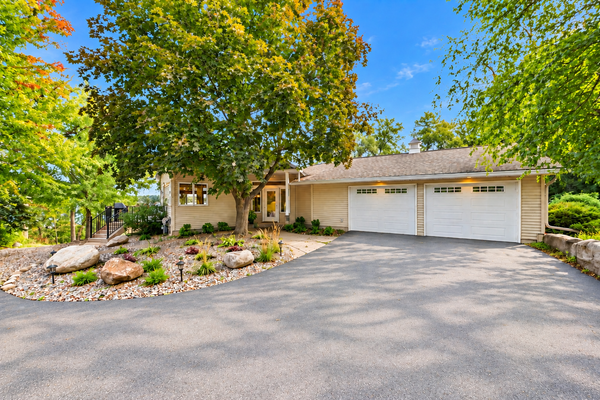 13000 182nd Street N, Marine On Saint Croix, MN 55047
