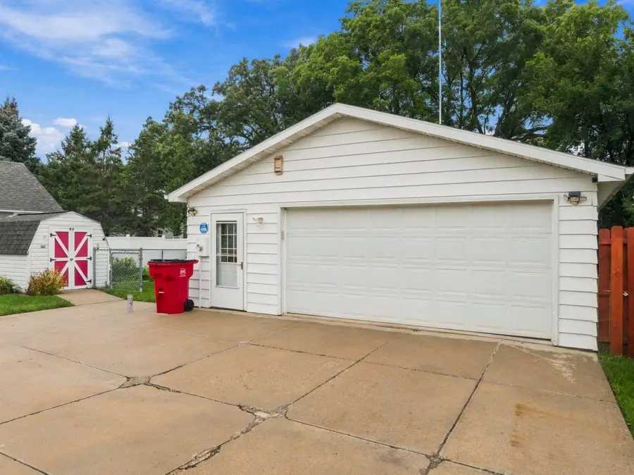 1609 1st Avenue Se, Austin, MN 55912 - #3