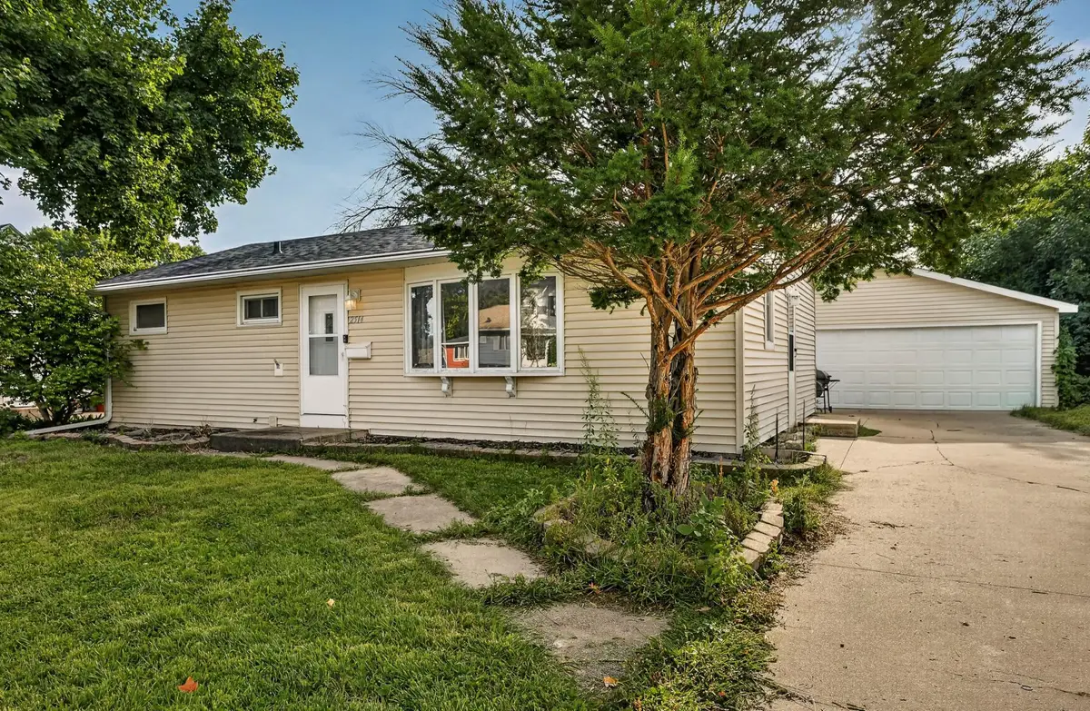 2514 NW 23rd Avenue Nw, Rochester, MN 55901 - #1