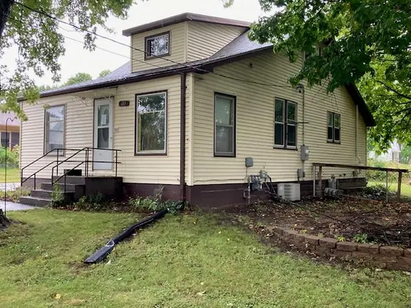 610 Lake Avenue, Albany, MN 56307