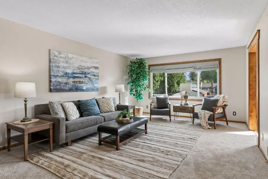 6364 Crosby Avenue, Inver Grove Heights, MN 55076 - #3