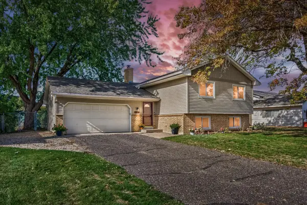 13270 Davenport Street Ne, Blaine, MN 55449