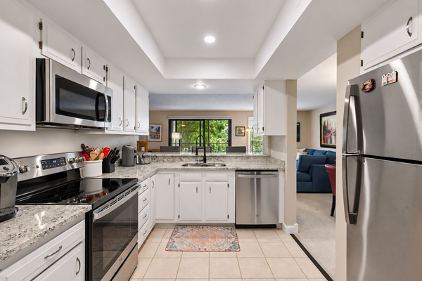 9700 Portland Avenue S #223, Bloomington, MN 55420