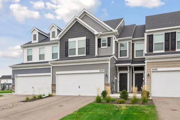9516 4th Street N, Lake Elmo, MN 55042