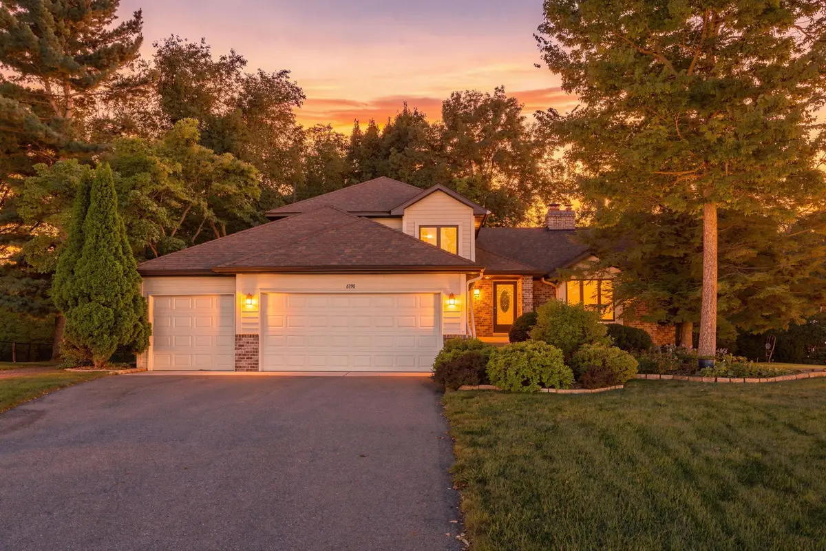 6390 Fawn Lane, Lino Lakes, MN 55014 - #1