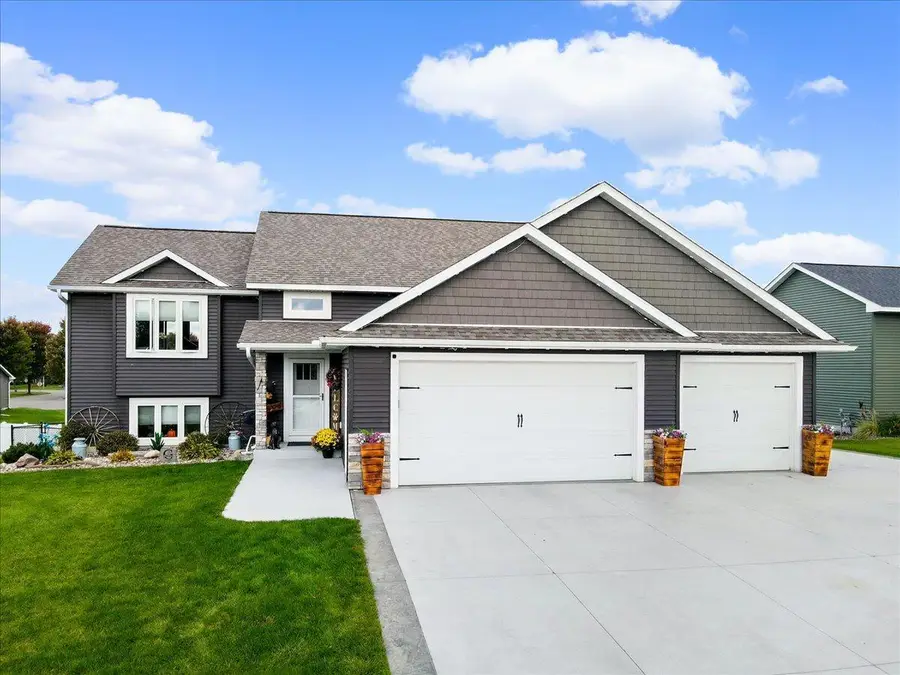 366 Bluebill Street, Baldwin, WI 54002 - #2