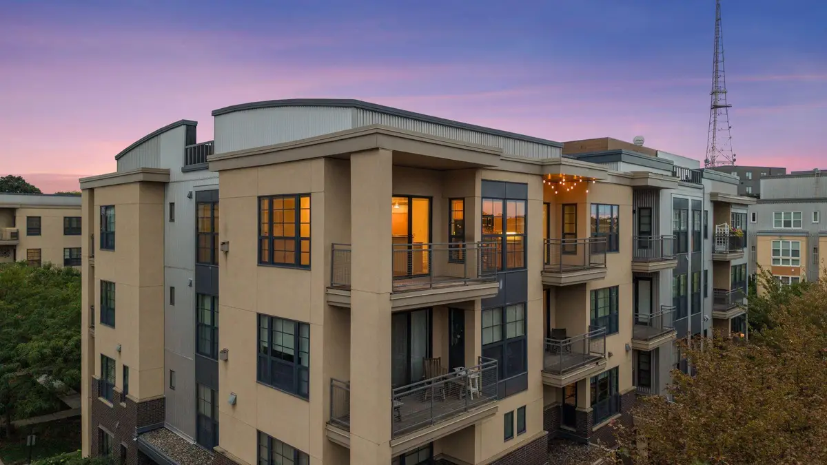 2566 Ellis Avenue #404, Saint Paul, MN 55114 - #1