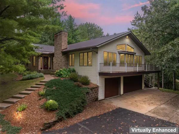 101 Park Lane, Kenyon, MN 55946