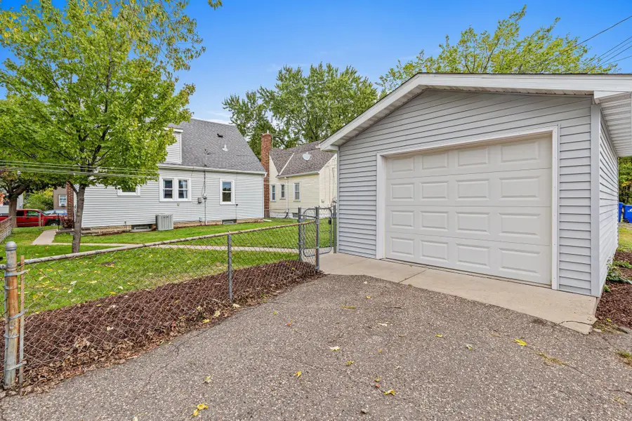 1658 Sherburne Avenue, Saint Paul, MN 55104 - #3