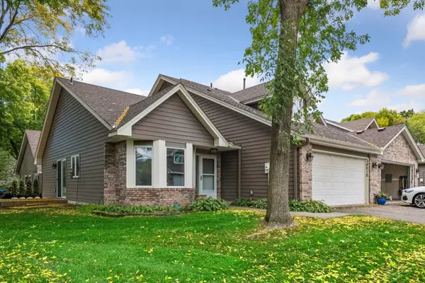 18512 Lime Tree Court, Minnetonka, MN 55345