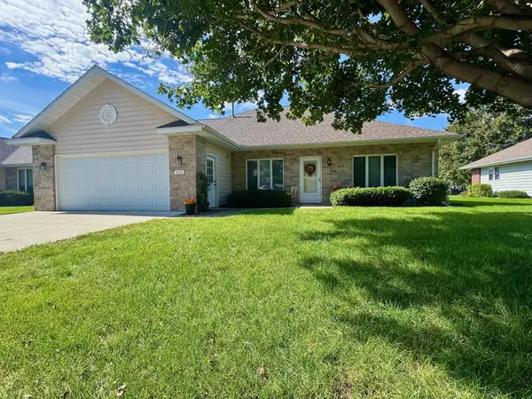 1112 Travis Road, Marshall, MN 56258