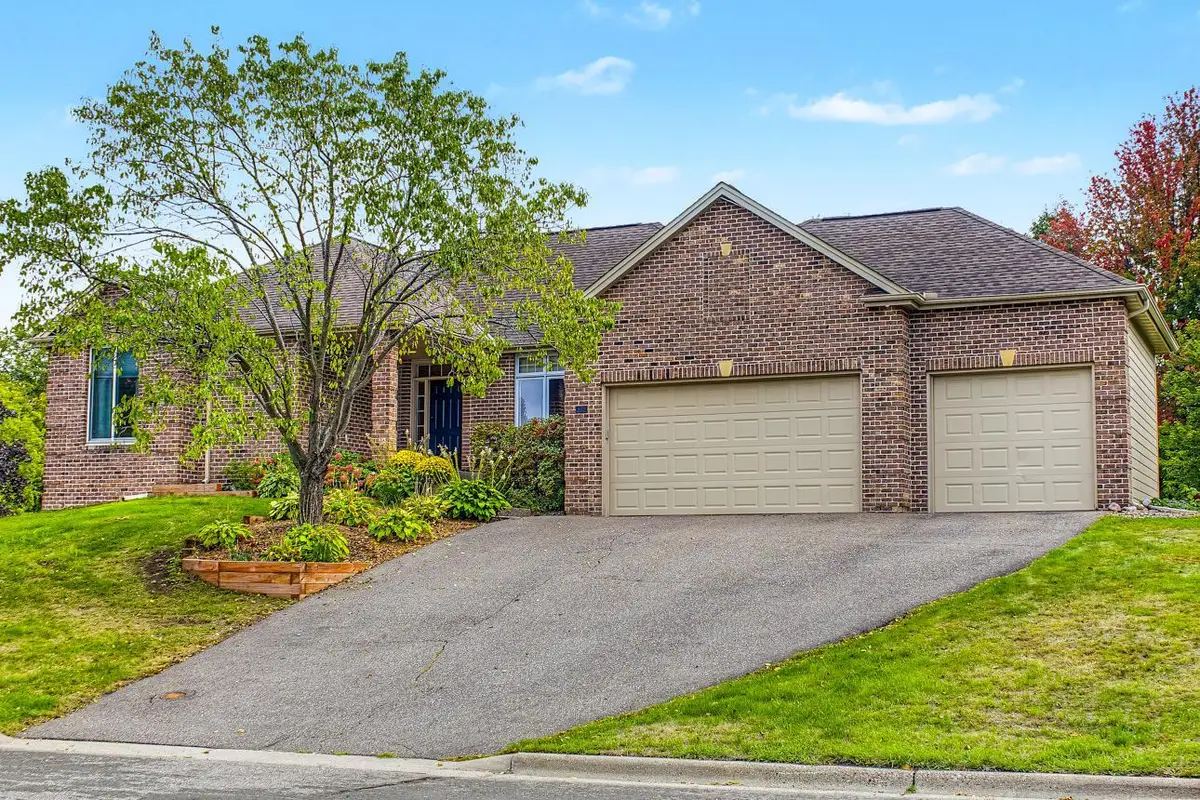 818 Park Place Drive, Mendota Heights, MN 55118 - #1