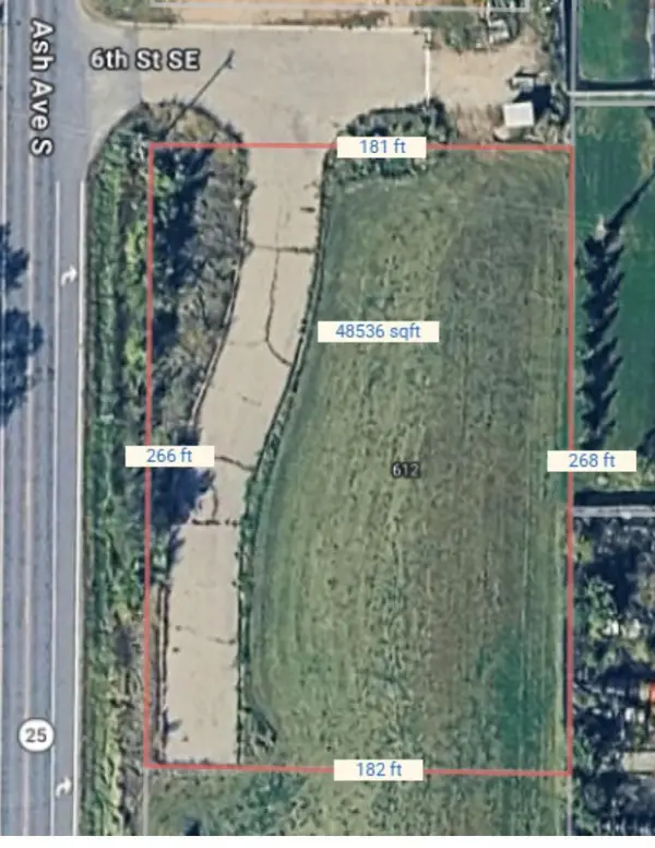 612 Ash Ave S, Mayer, MN 55360