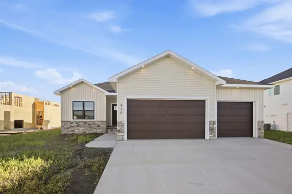 435 Goose Lane, Casselton, ND 58012