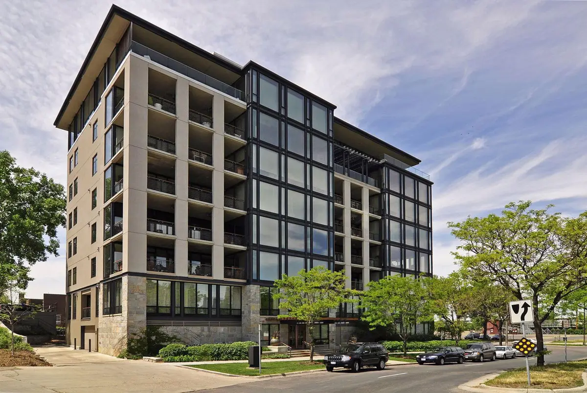 301 Kenwood Parkway #302, Minneapolis, MN 55403 - #1