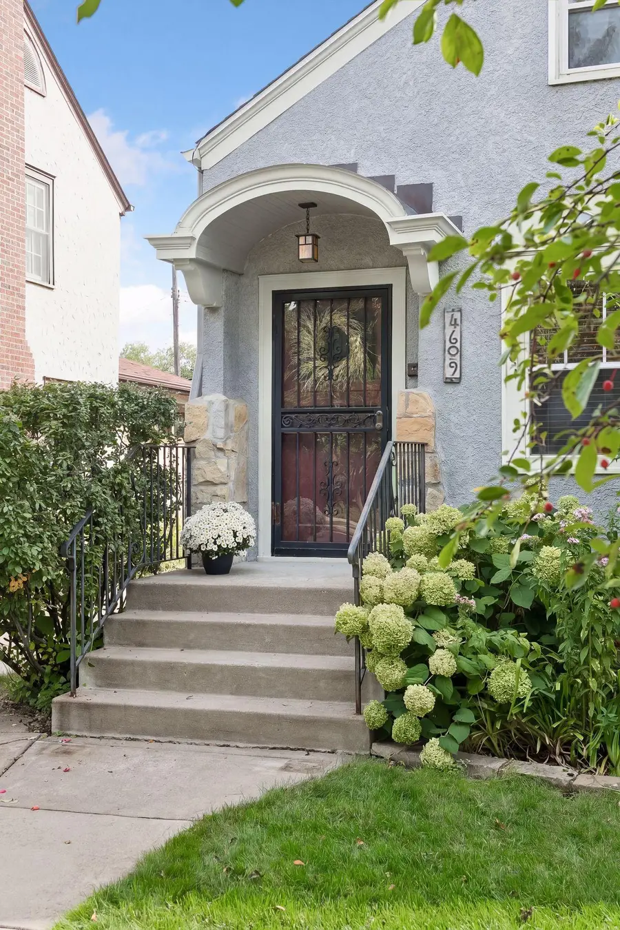4609 Drew Avenue S, Minneapolis, MN 55410 - #3