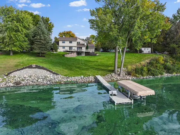 10333 Alcott Drive, Sauk Centre, MN 56378