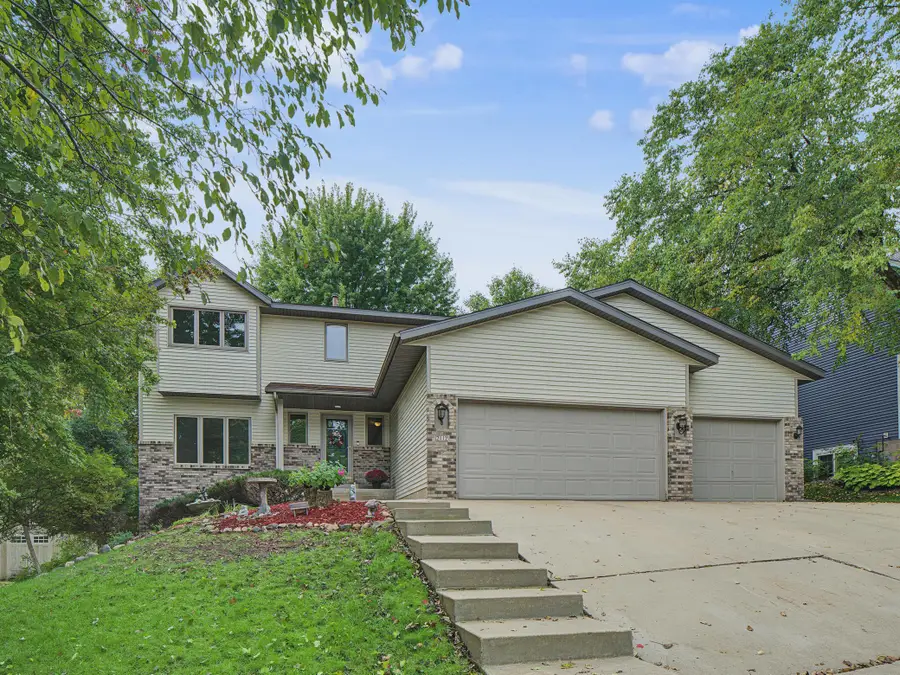 2112 Parkwood Hills Drive Ne, Rochester, MN 55906 - #3