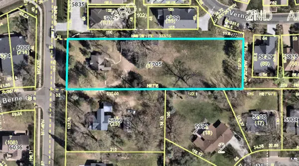 5705 Olinger Rd, Edina, MN 55436