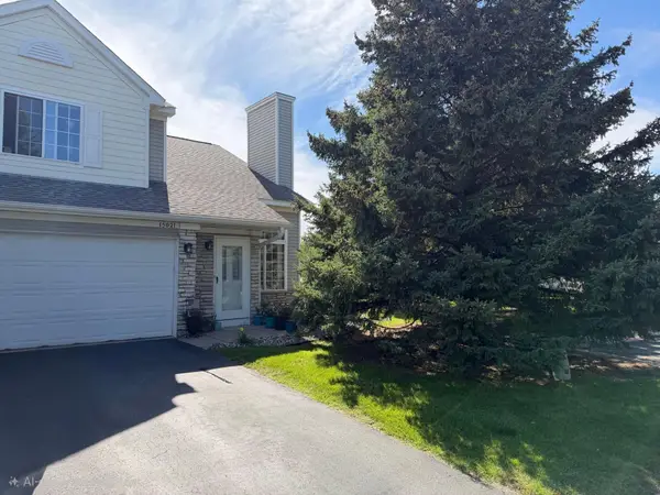 15021 Dunwood Trail #48, Apple Valley, MN 55124