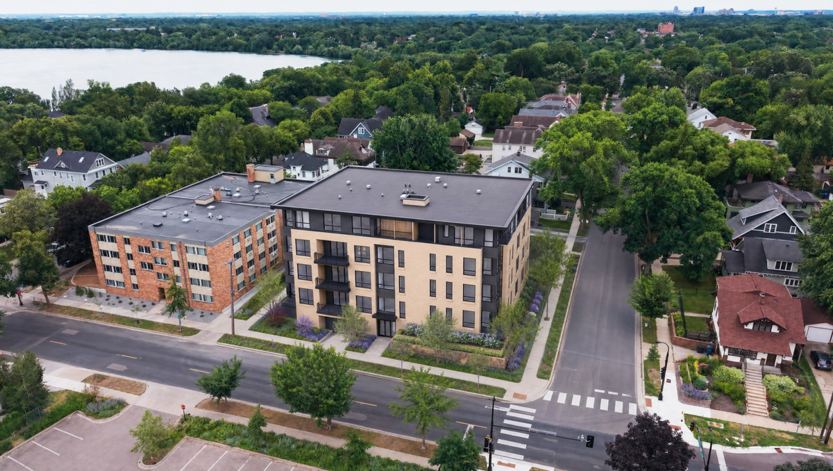 2825 W 44th Street #1, Minneapolis, MN 55410 - #1