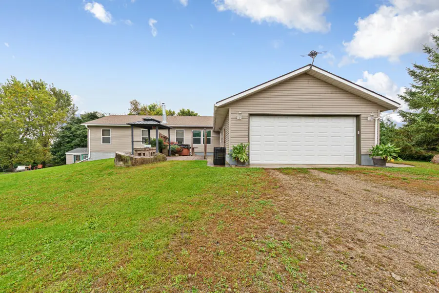 4052 108th Street Se, Blooming Prairie, MN 55917 - #2