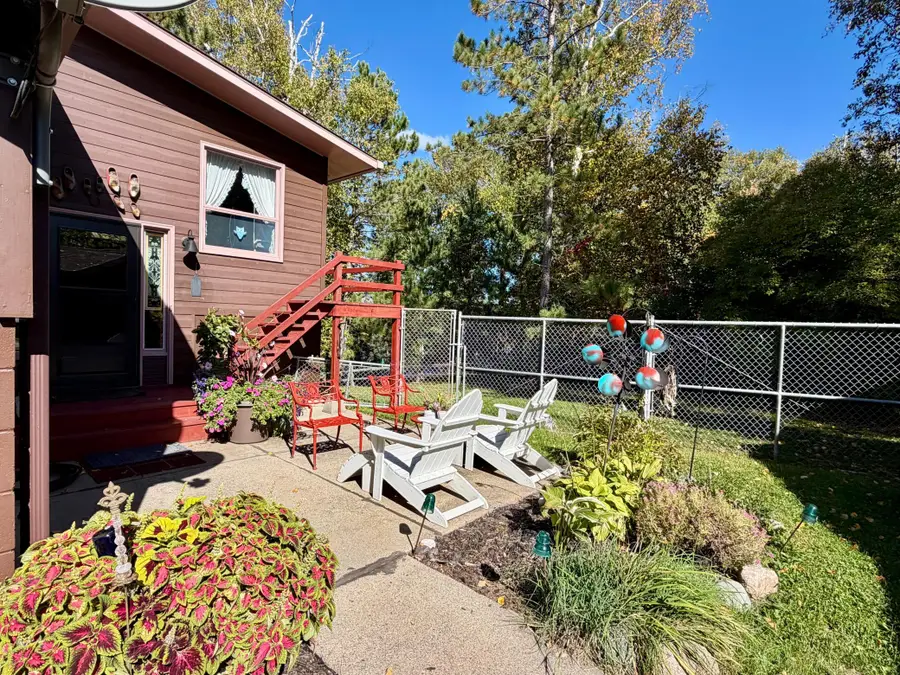 1282 Mississippi Drive Nw, Bena, MN 56626 - #2