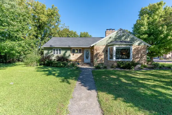31 Lake Avenue E, Minnesota Lake, MN 56068