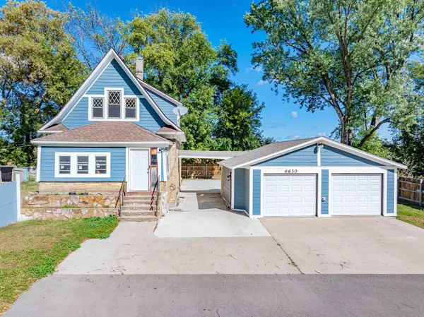 6630 Augusta Road, Chaska, MN 55318