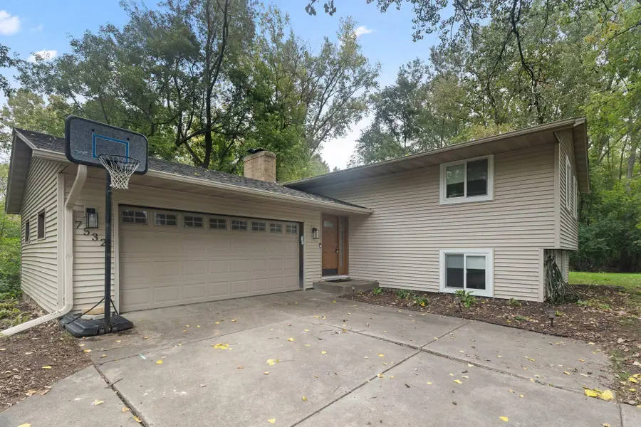 7532 Xerxes Avenue N, Brooklyn Park, MN 55444 - #2