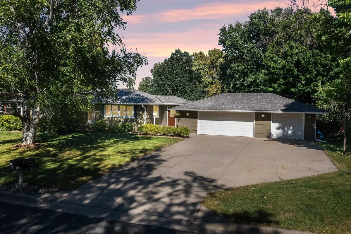 2508 W 140th Street, Burnsville, MN 55337 - #1
