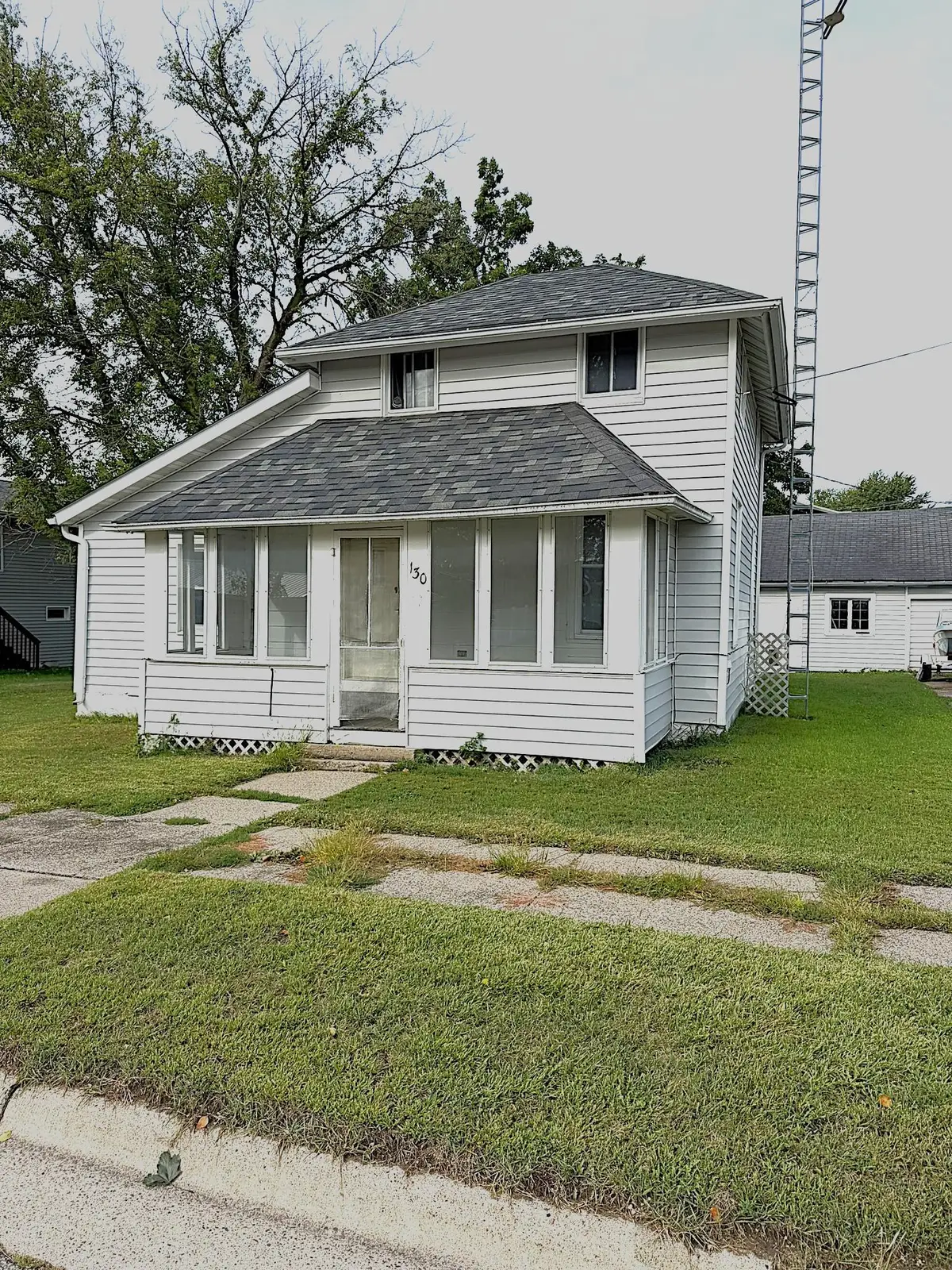 130 6th Street Sw, Plainview, MN 55964 - #1