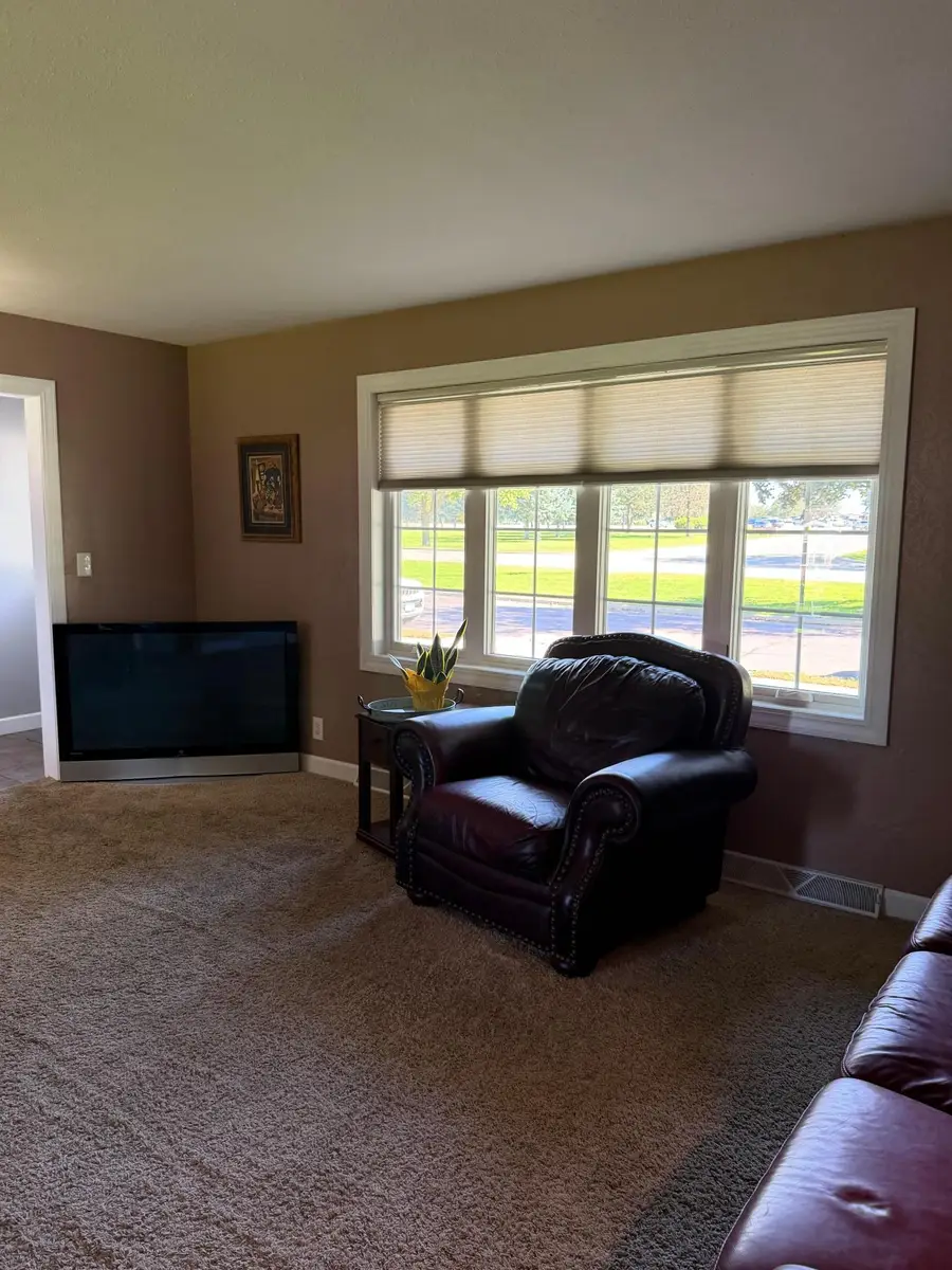 1230 S State Street, Fairmont, MN 56031 - #3