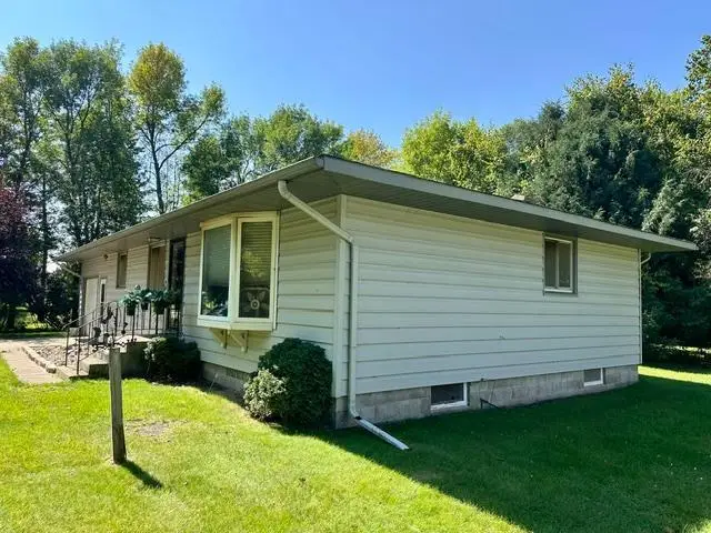 416 S Sunset Avenue, Parkers Prairie, MN 56361 - #2