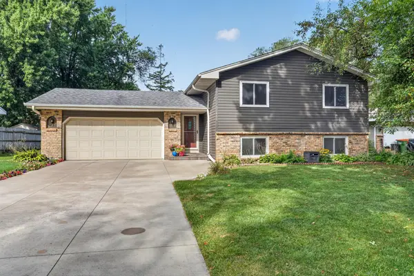 11440 Jonquil Street Nw, Coon Rapids, MN 55433