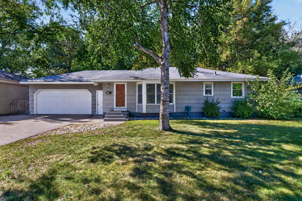 6913 Toledo Avenue N, Brooklyn Center, MN 55429
