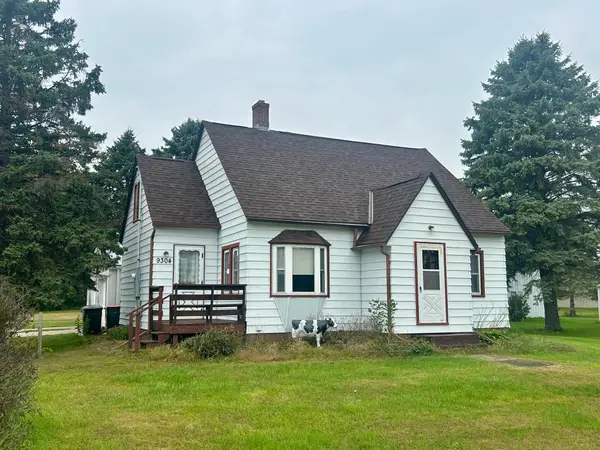 9304 3rd Street, New Auburn, MN 55366
