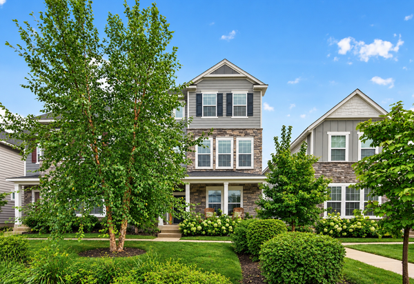 393 Rum River Way, Anoka, MN 55303