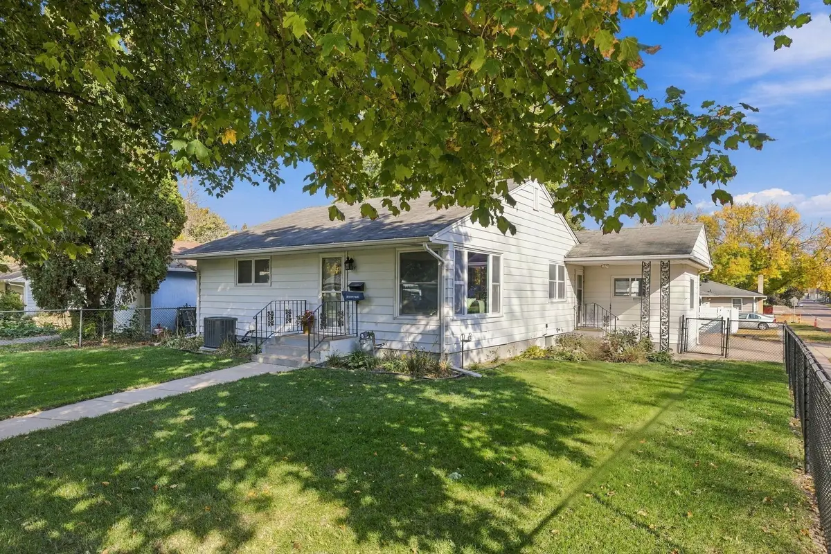 1114 Harmon Avenue, West Saint Paul, MN 55118 - #1