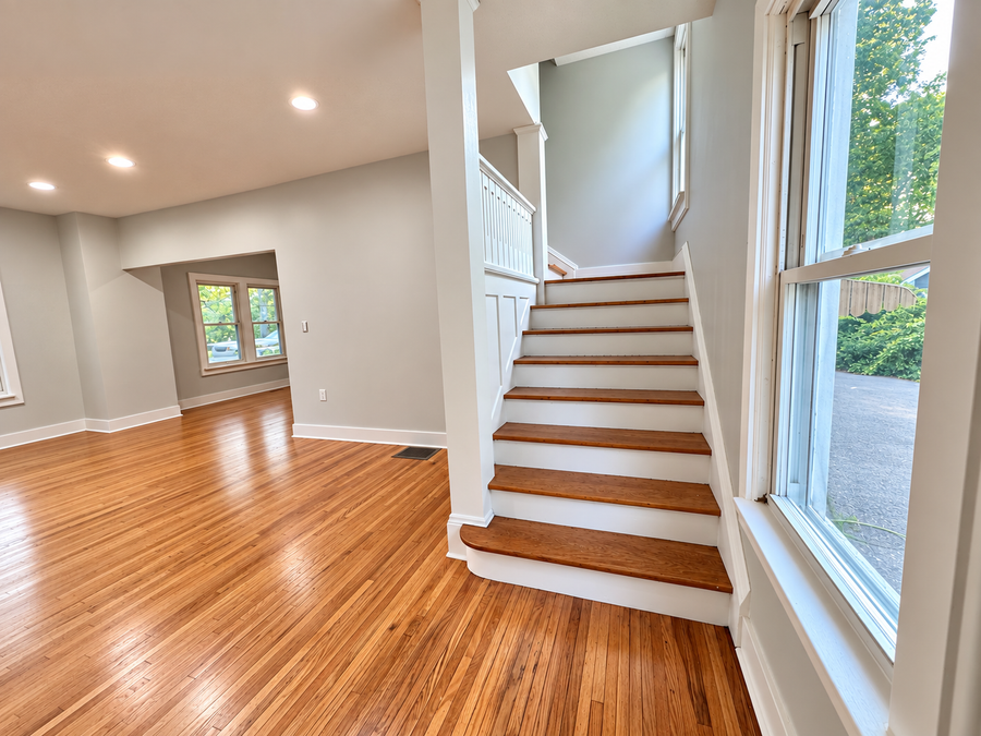 929 Barclay Street, Saint Paul, MN 55106 - #3