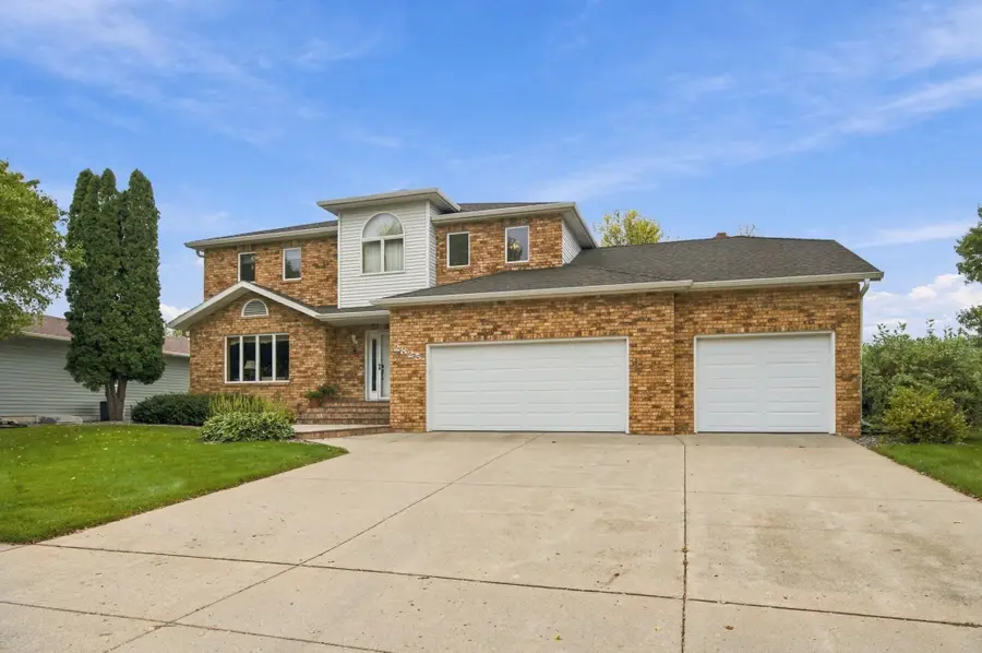 2825 27th Street S, Fargo, ND 58103 - #3