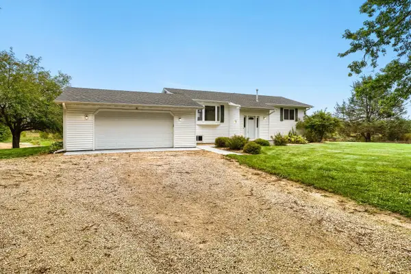 18335 Imperial Avenue N, Forest Lake, MN 55025