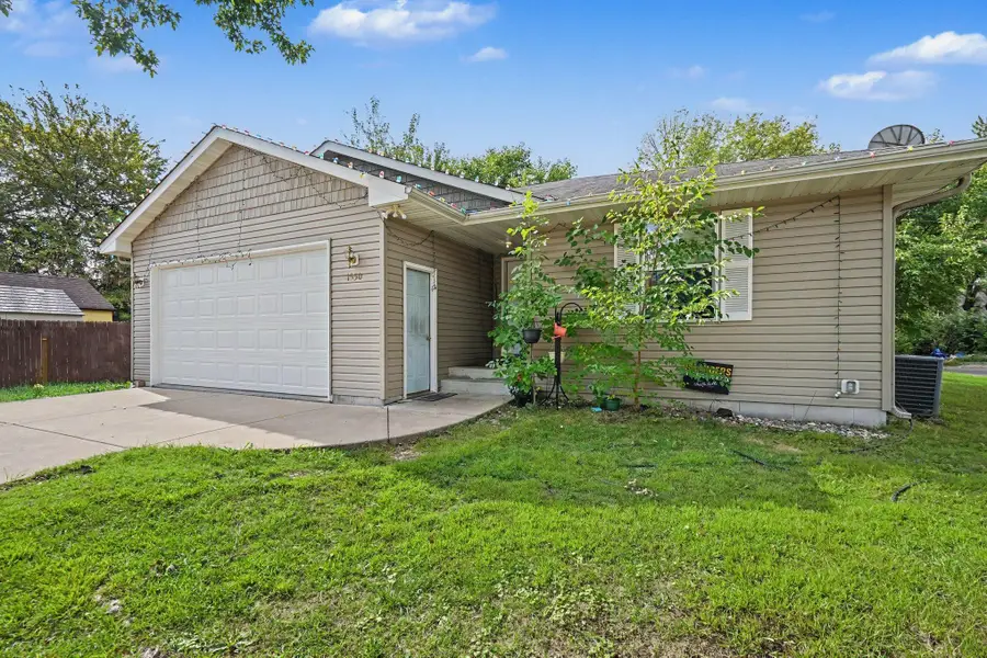 1550 41st Avenue Ne, Columbia Heights, MN 55421 - #2
