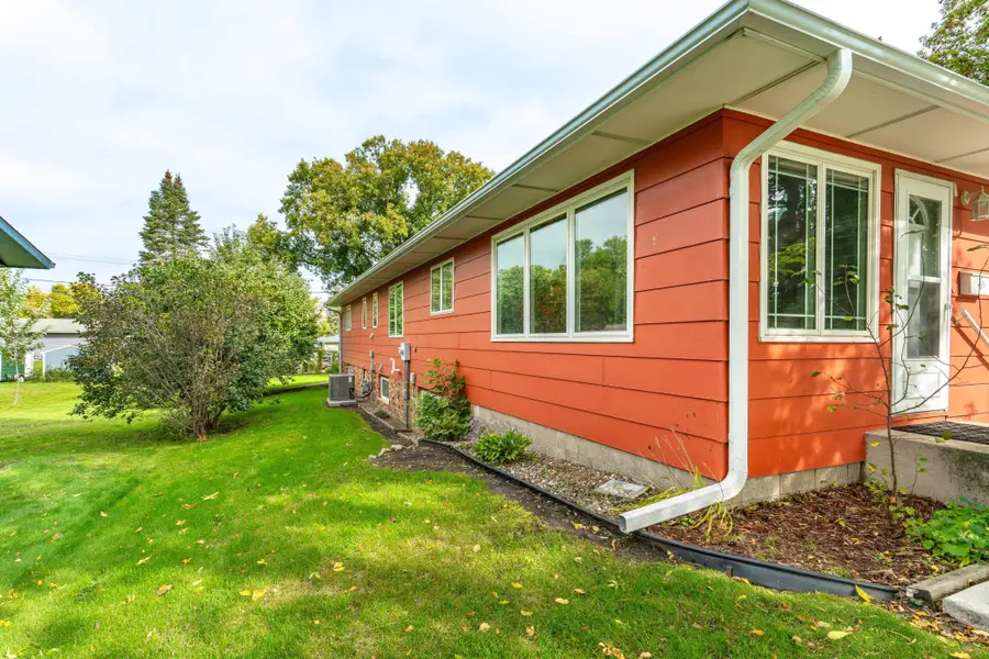 1320 S Mabelle Avenue, Fergus Falls, MN 56537 - #3