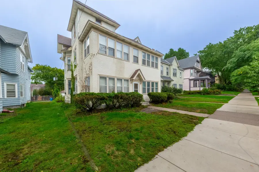 2015 2nd Avenue S, Minneapolis, MN 55404 - #3