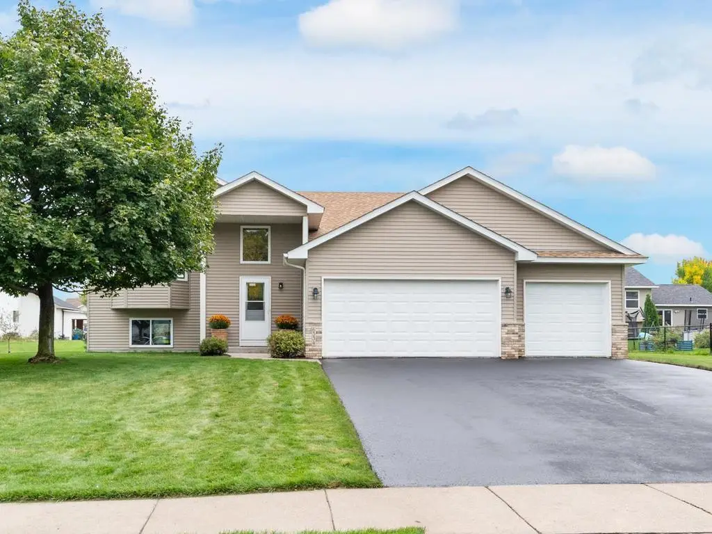 6334 Marshall Avenue Ne, Otsego, MN 55301 - #1
