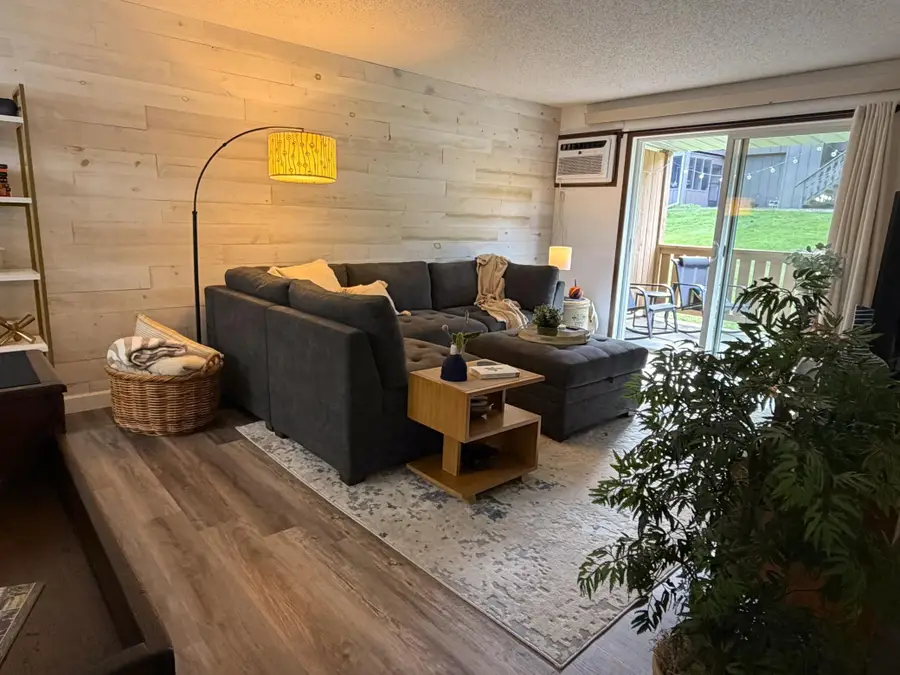 125 Kingswood Drive #1G, Red Wing, MN 55066 - #3