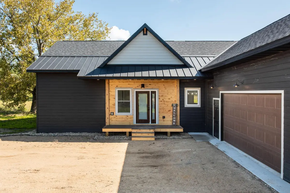1001 Moore Street, Starbuck, MN 56381 - #1