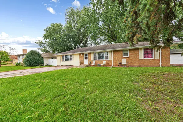 3320 Upper 143rd Street W, Rosemount, MN 55068